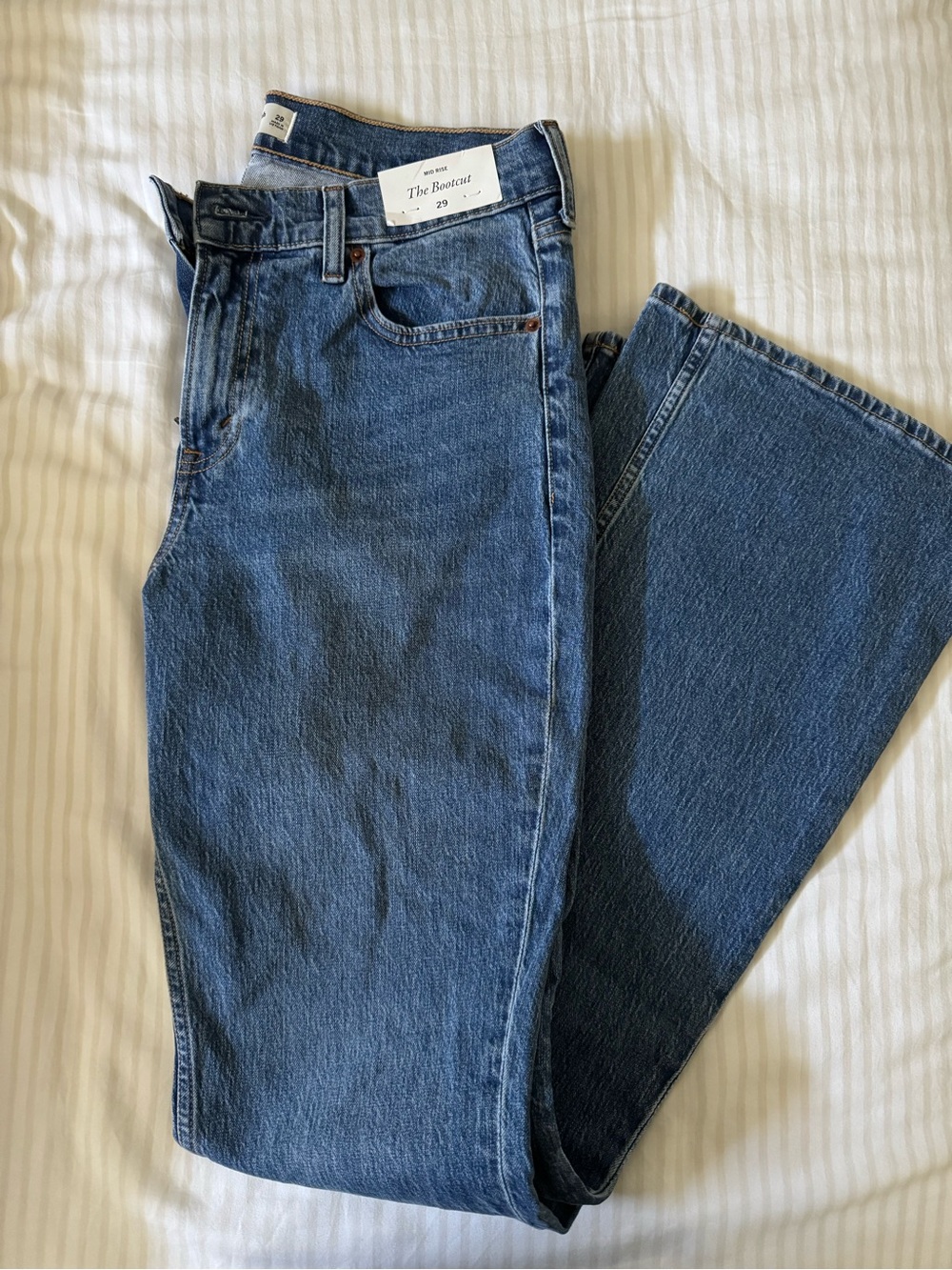 Abercrombie & Fitch Bootcut Jeans in Medium Blue Denim